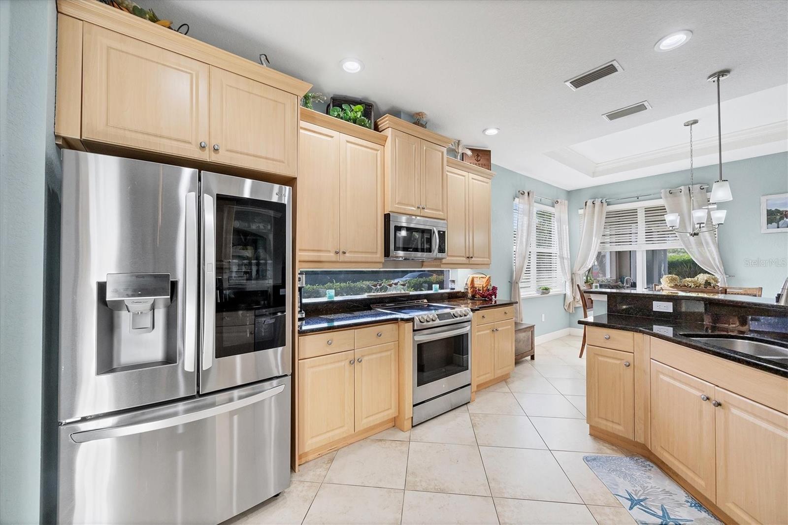 Image 12 of 42 For 15384 Mille Fiore Boulevard