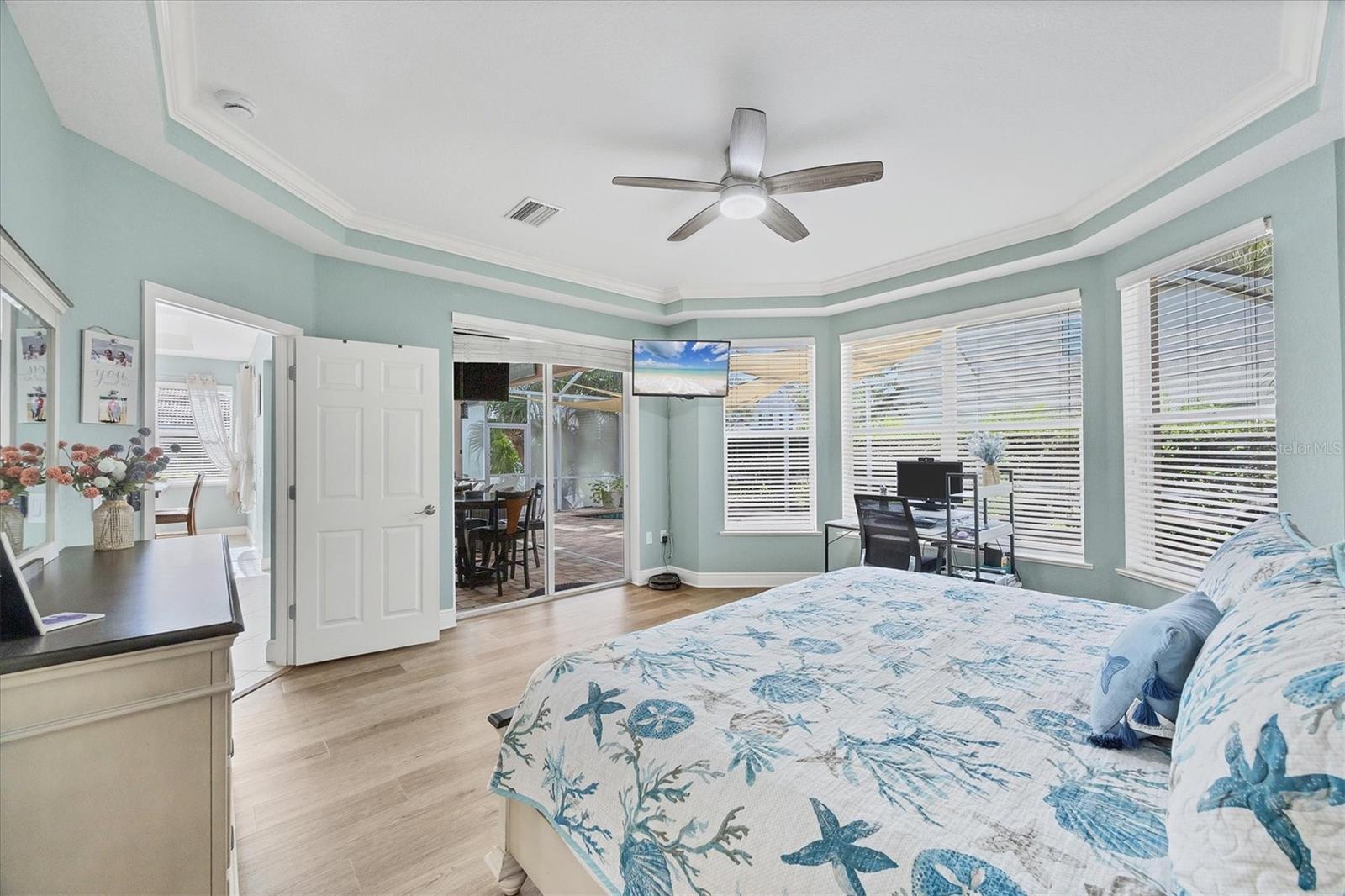 Image 18 of 42 For 15384 Mille Fiore Boulevard