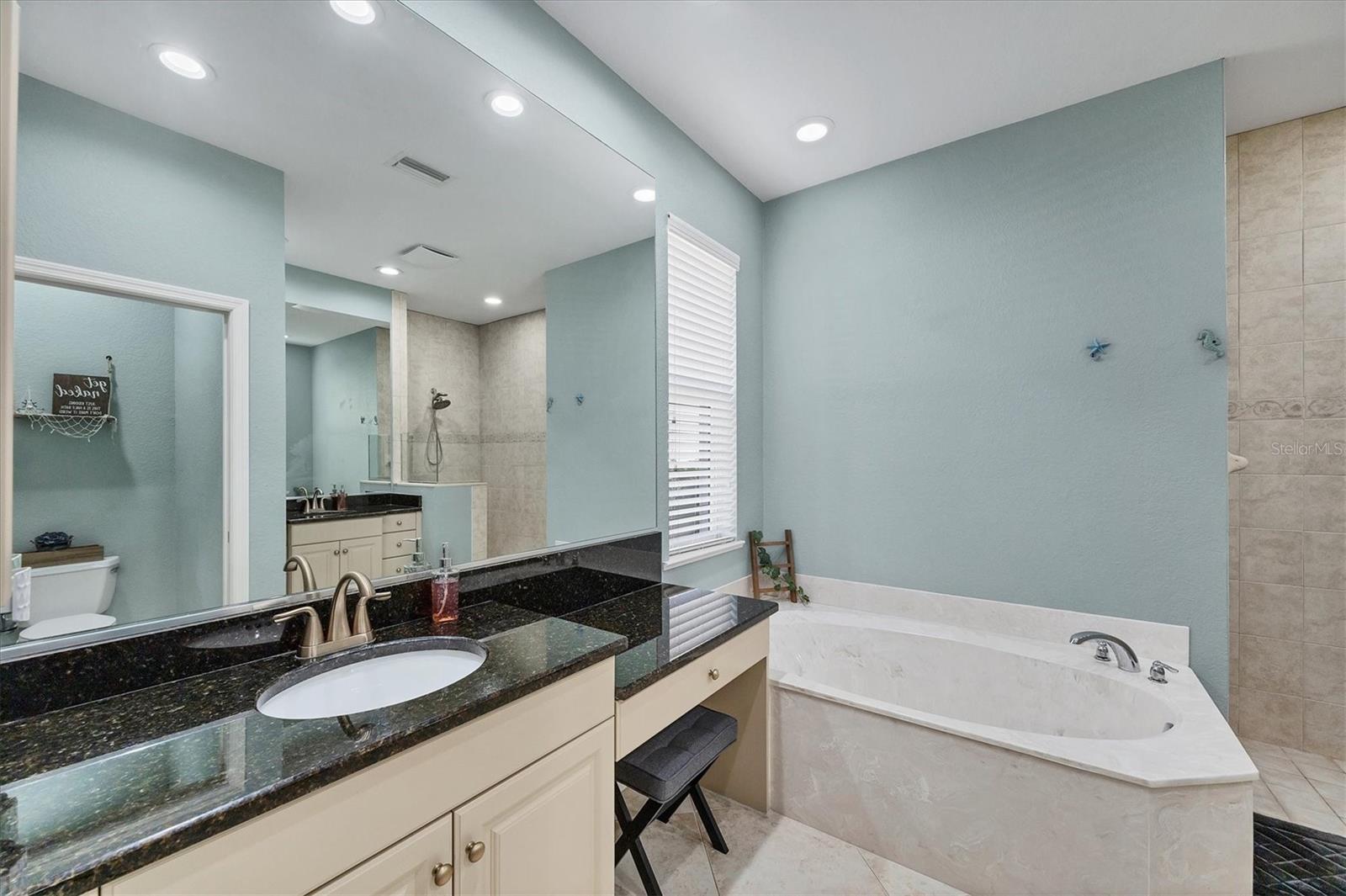 Image 19 of 42 For 15384 Mille Fiore Boulevard