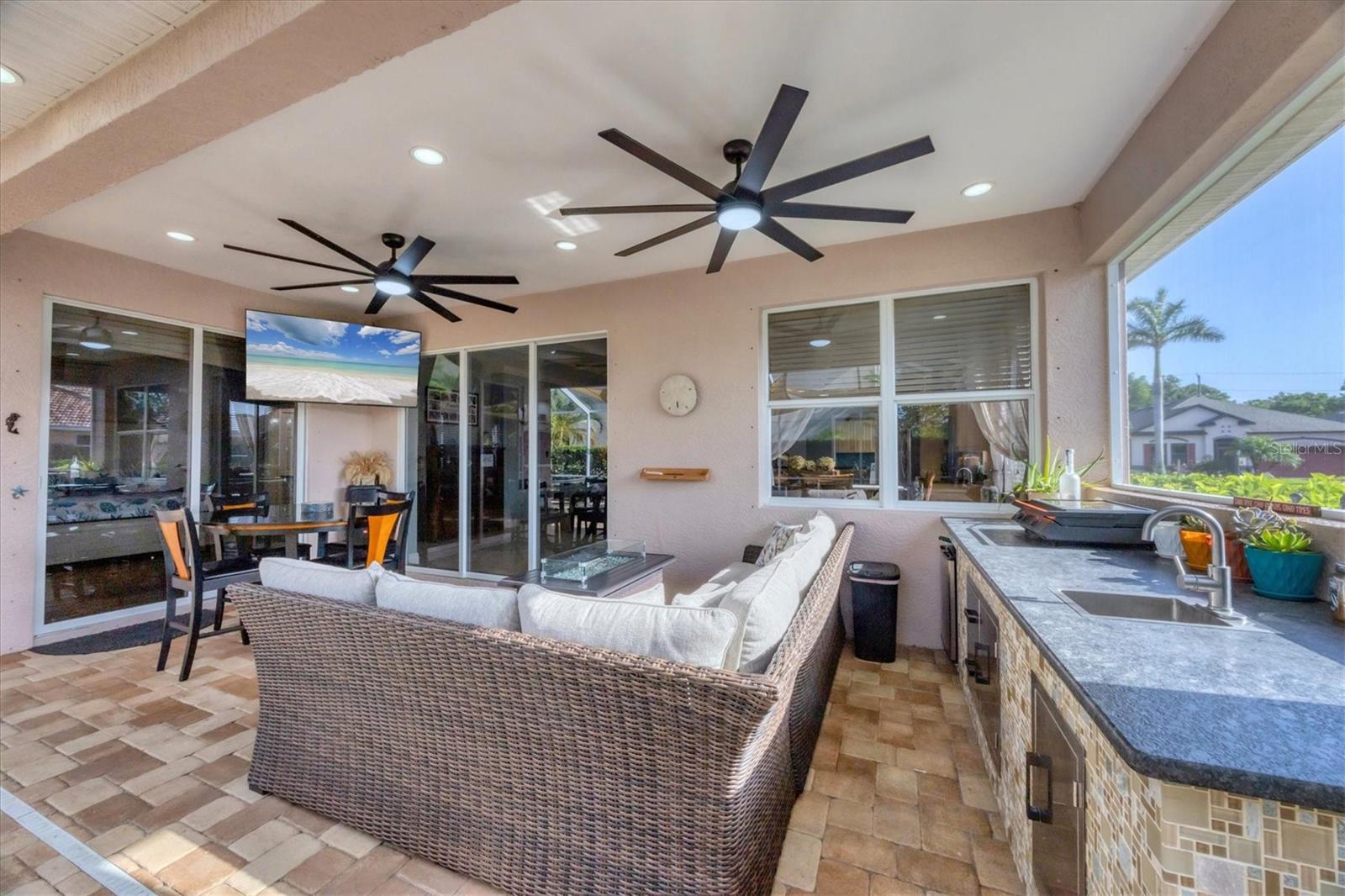 Image 26 of 42 For 15384 Mille Fiore Boulevard