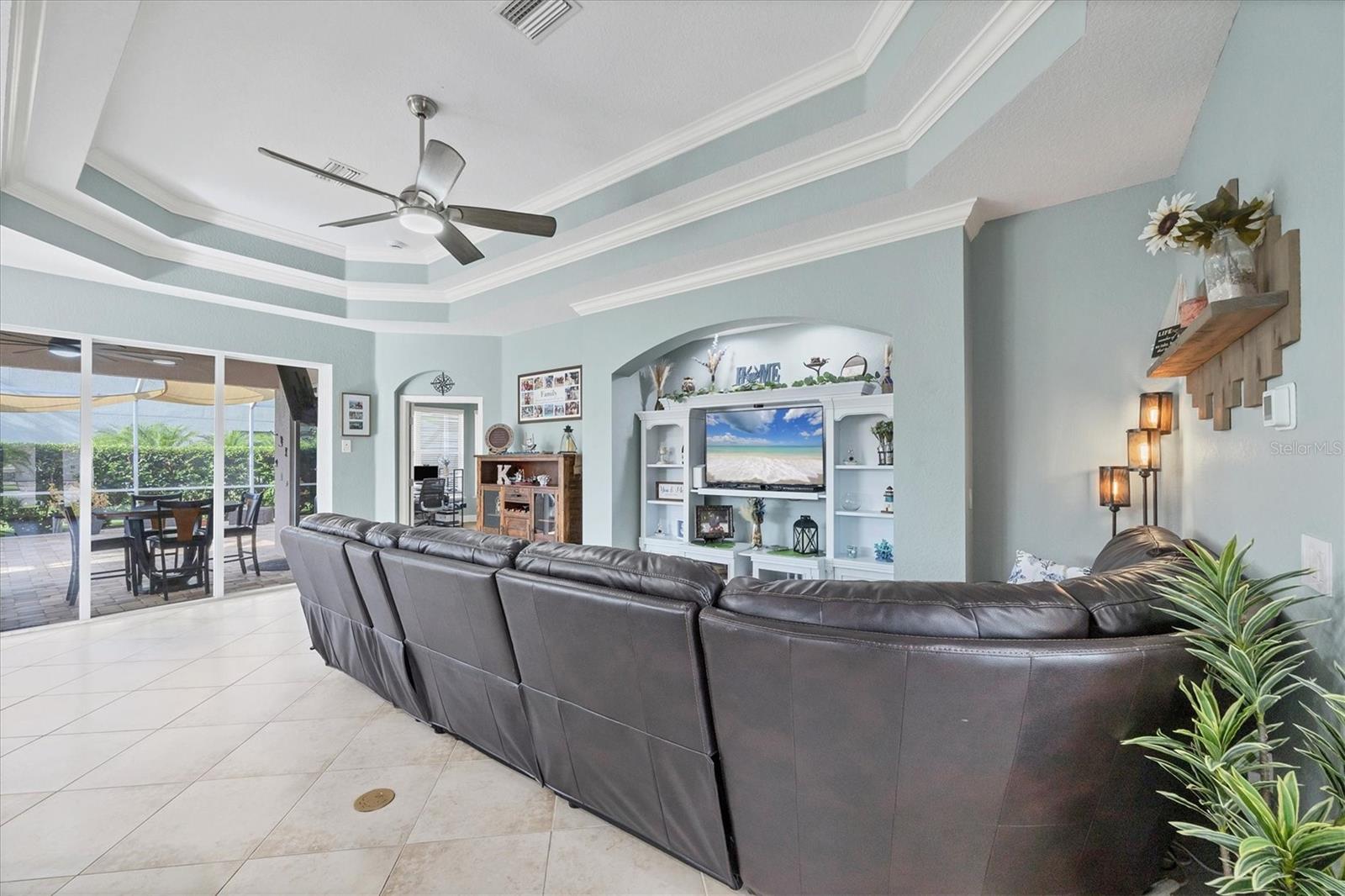 Image 9 of 42 For 15384 Mille Fiore Boulevard