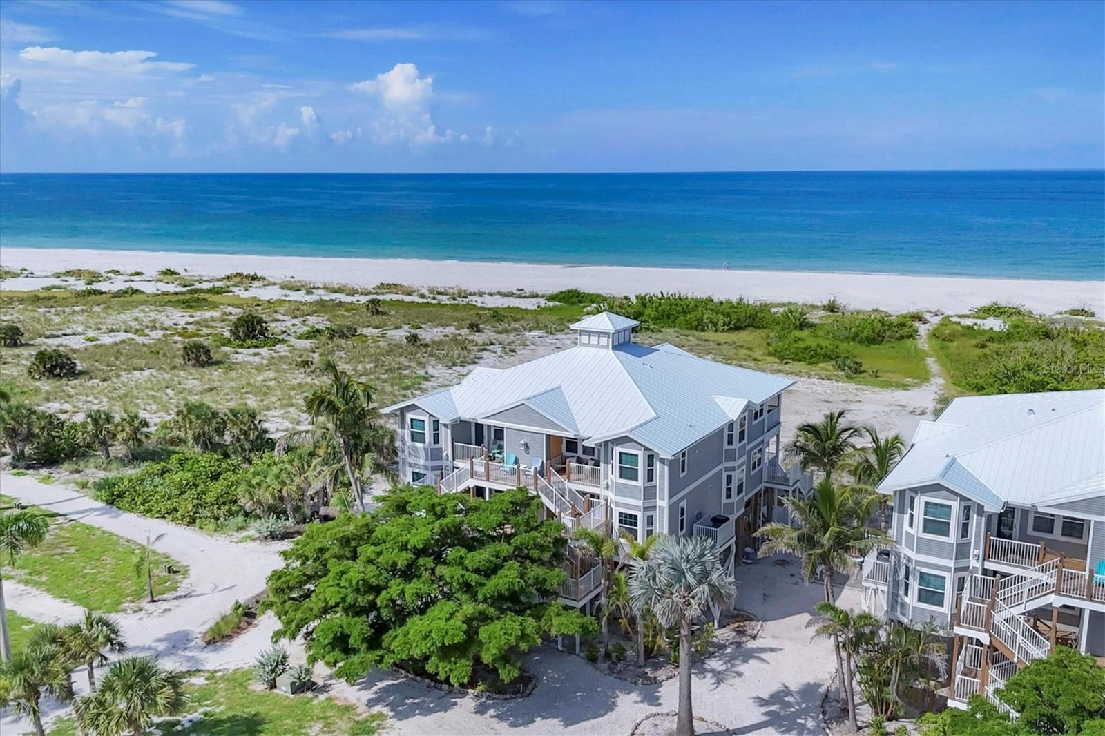 Image 4 of 36 For 7434 Palm Island Drive 3811