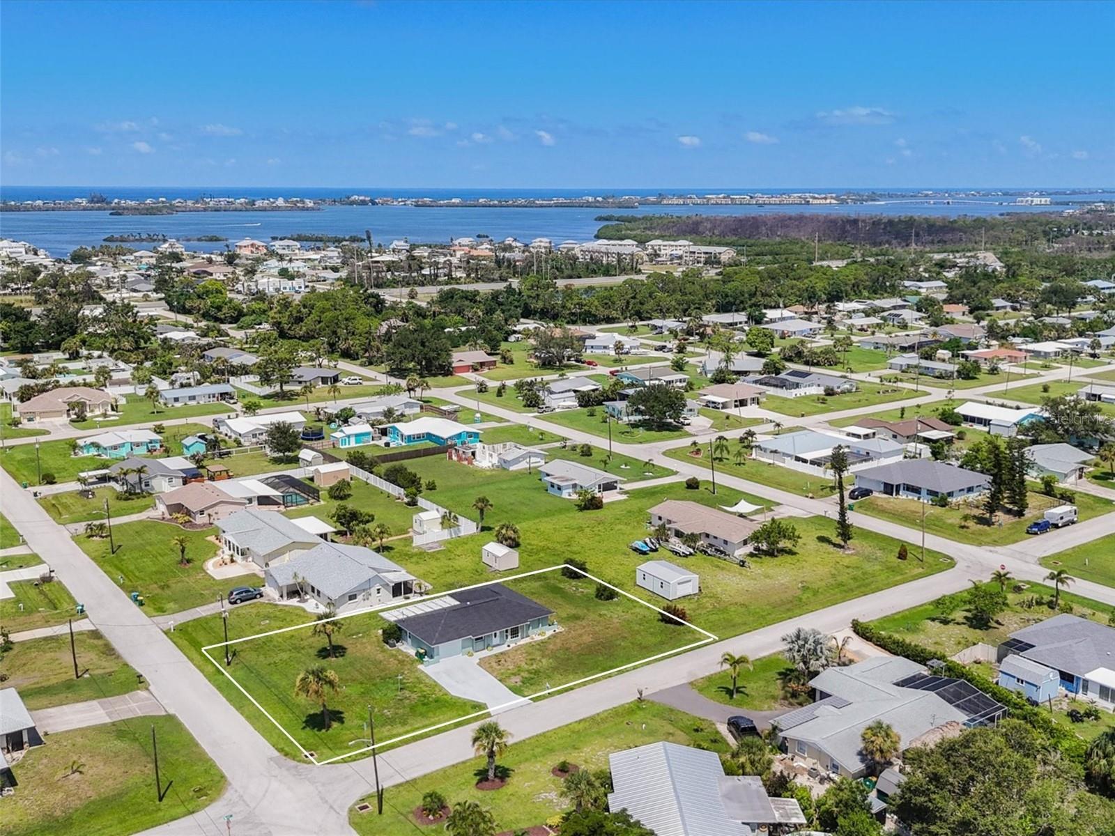Details for 2620 12th Street, ENGLEWOOD, FL 34224