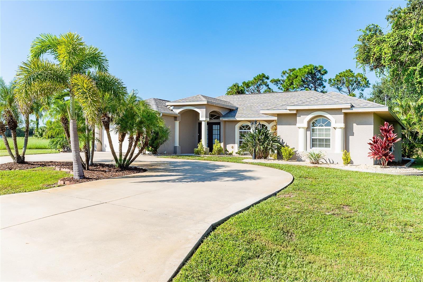 Details for 70 Tournament Road, ROTONDA WEST, FL 33947