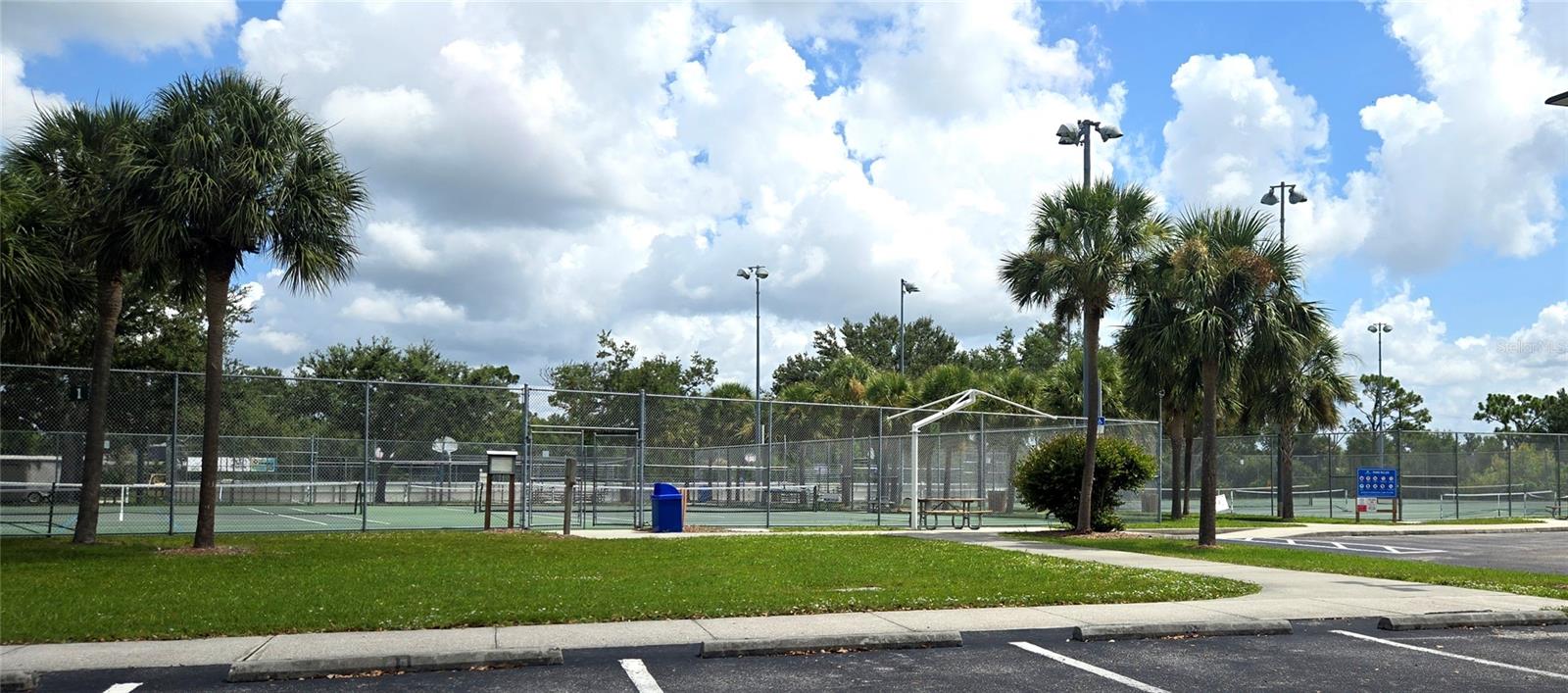 Image 11 of 12 For 6160 Pennell Street