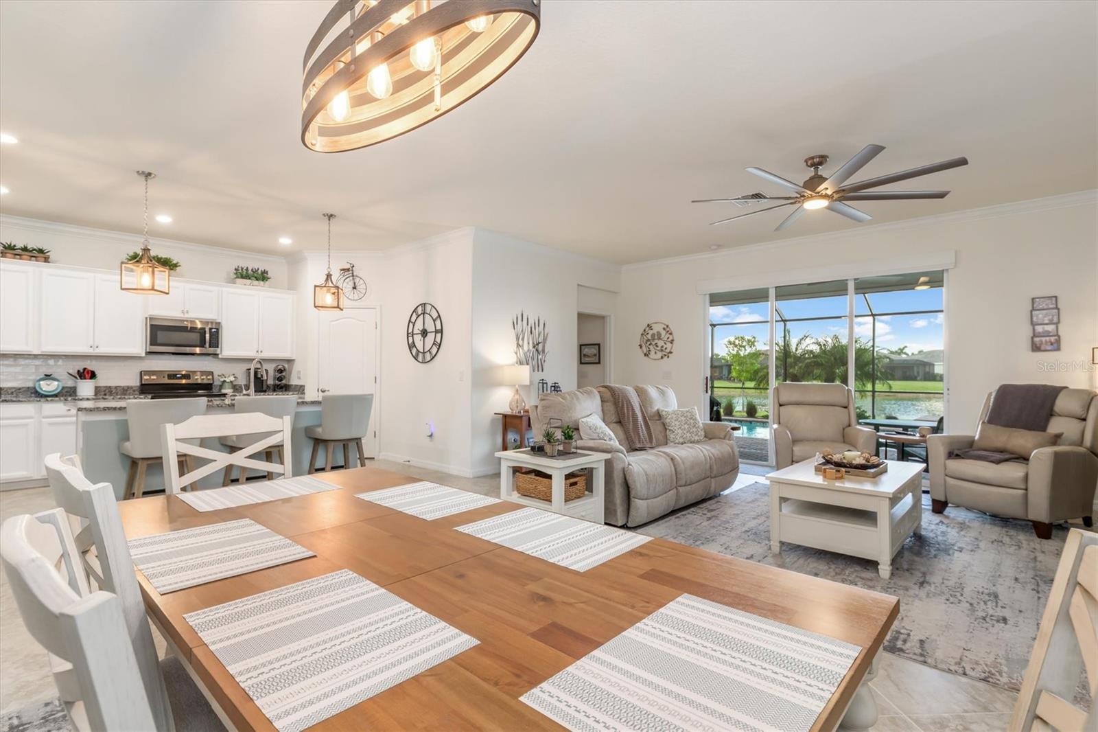 Image 10 of 64 For 15153 Spanish Point Drive