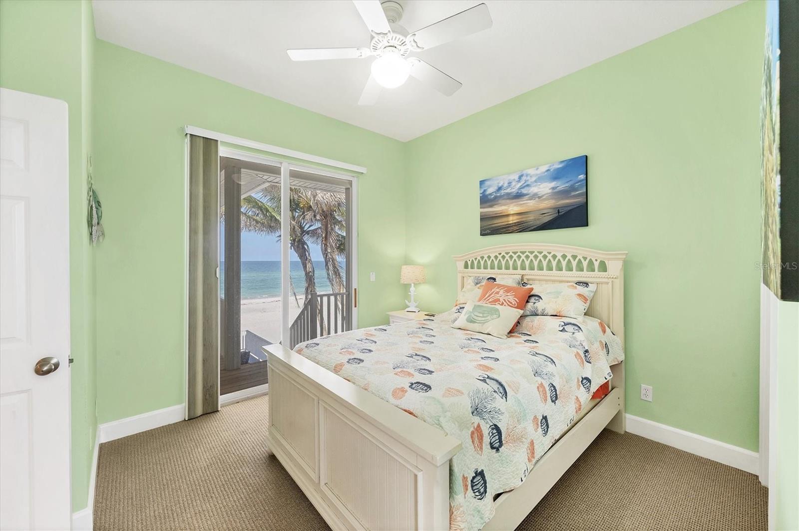 Image 27 of 48 For 161 Gulf Boulevard