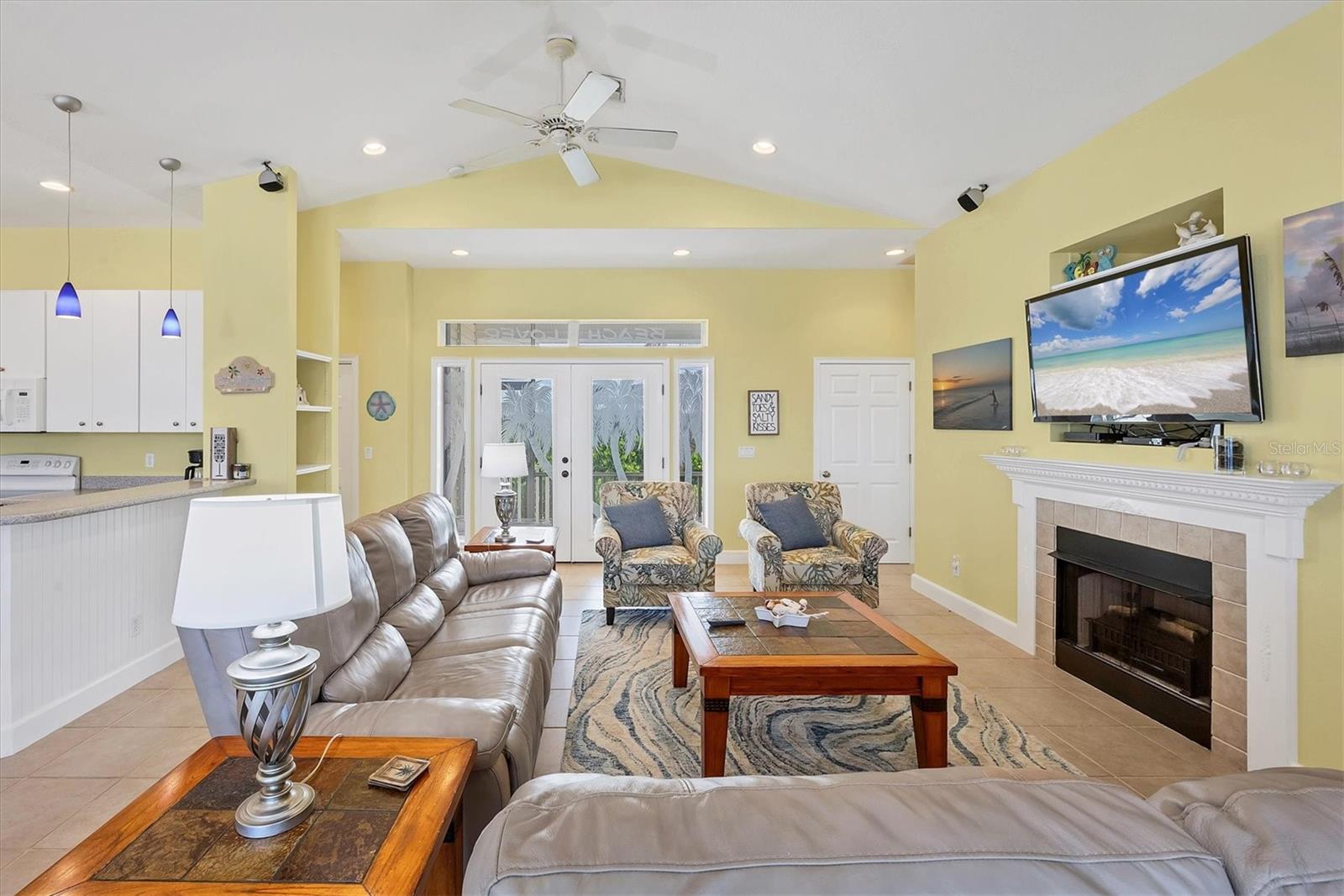 Image 8 of 48 For 161 Gulf Boulevard