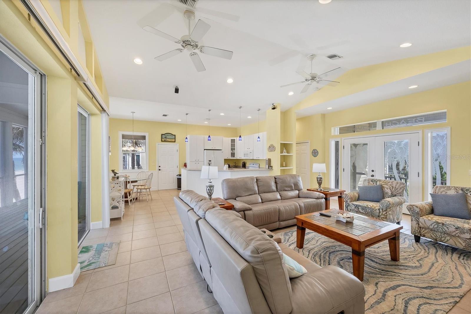 Image 9 of 48 For 161 Gulf Boulevard