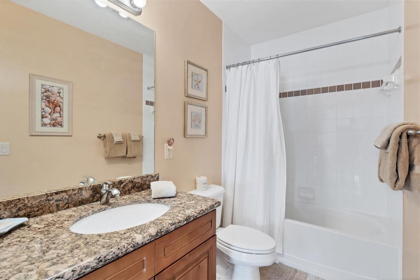 Image 10 of 19 For 8411 Placida Road 301