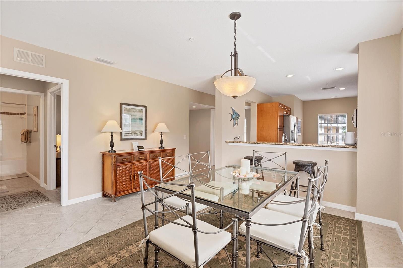 Image 6 of 19 For 8411 Placida Road 301