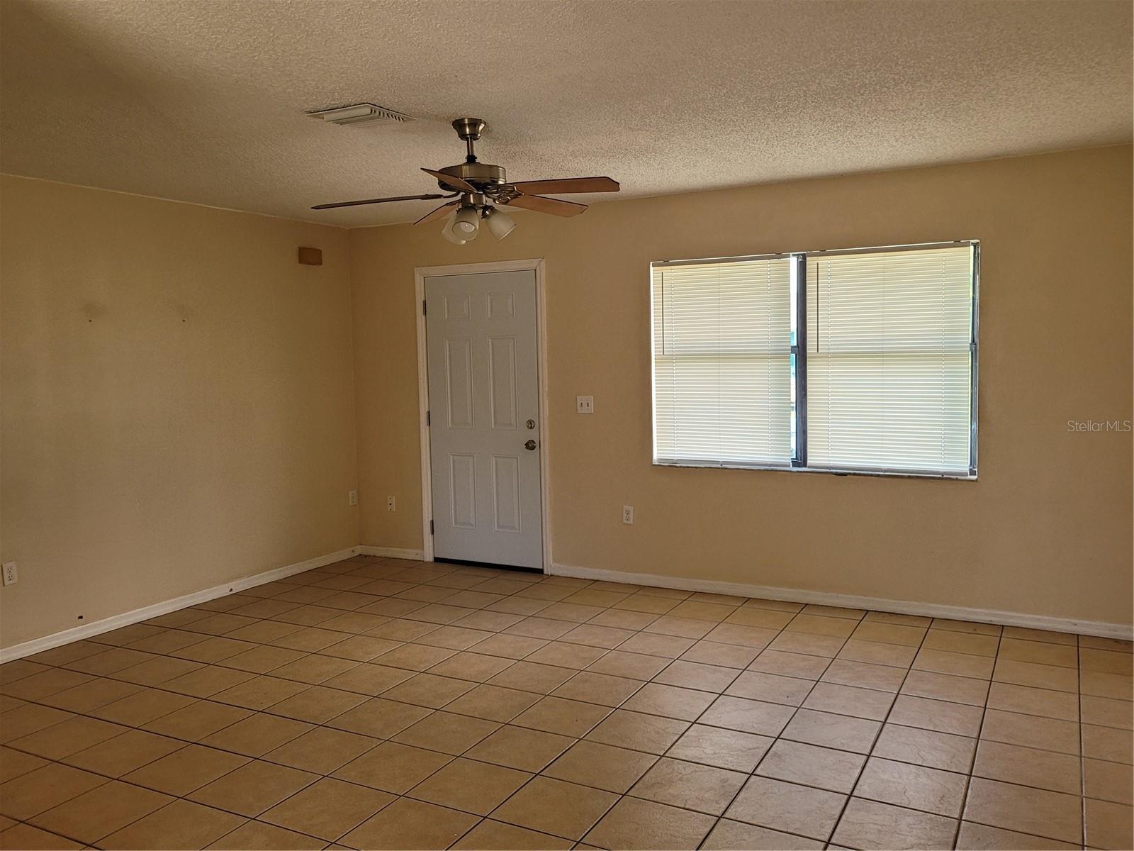 Image 3 of 19 For 11090 Mcfadden Avenue