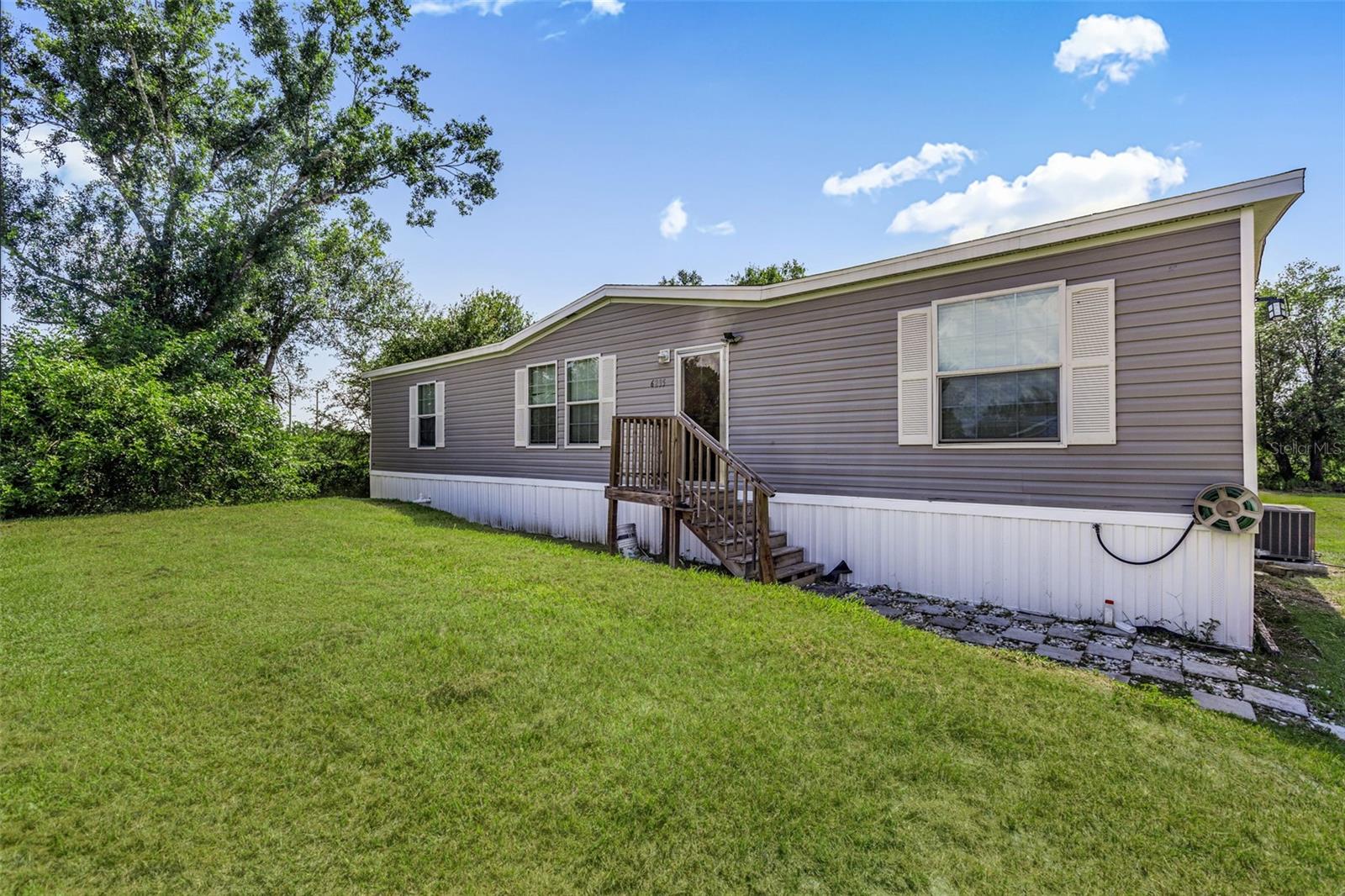 Image 9 of 29 For 6235 Sweden Boulevard