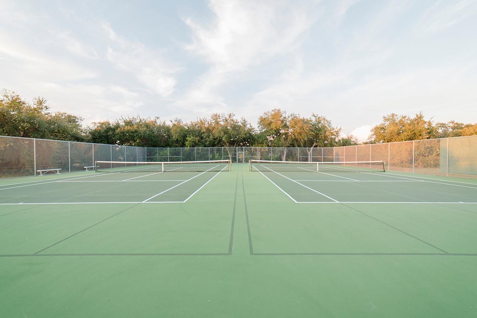 Image 16 of 24 For 17 Medalist Way