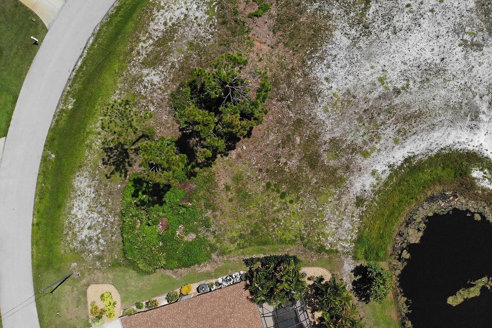 Image 4 of 24 For 17 Medalist Way