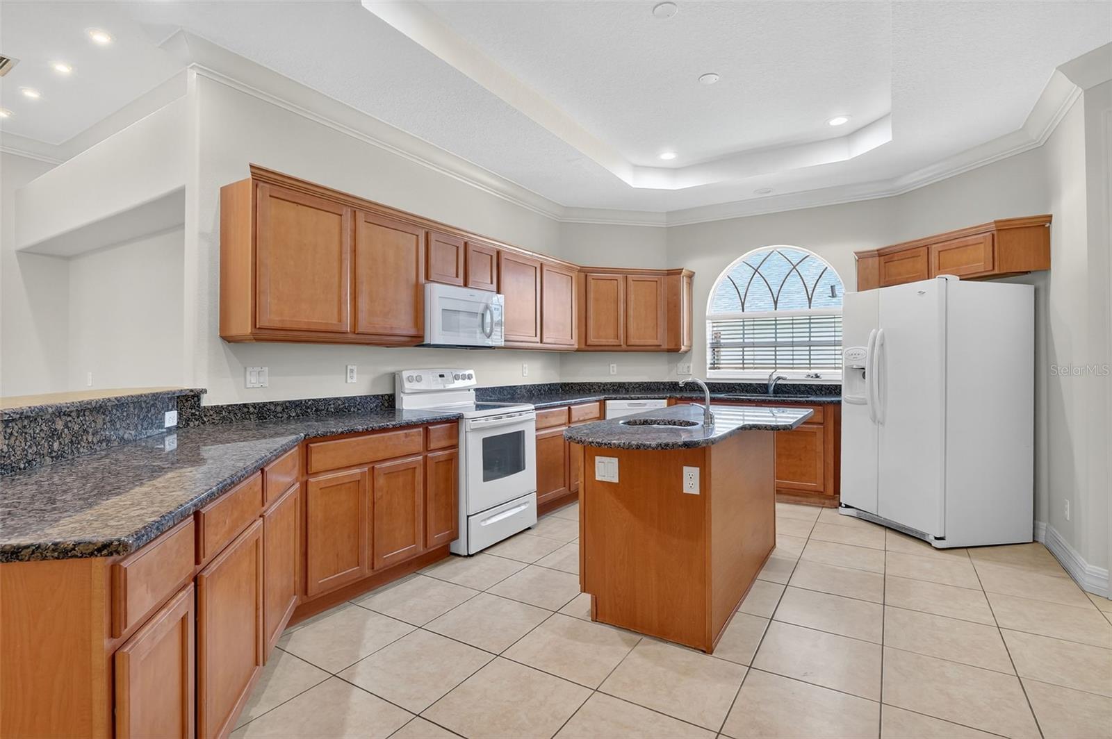 Image 11 of 49 For 694 Rotonda Circle