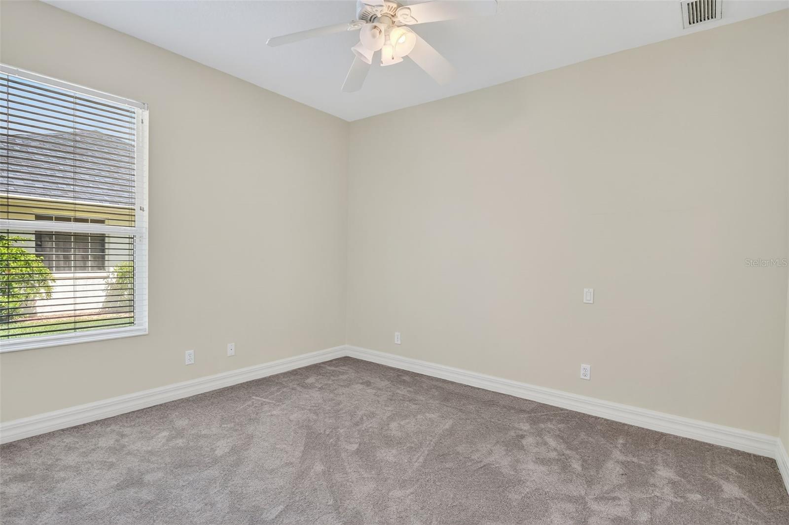 Image 31 of 49 For 694 Rotonda Circle