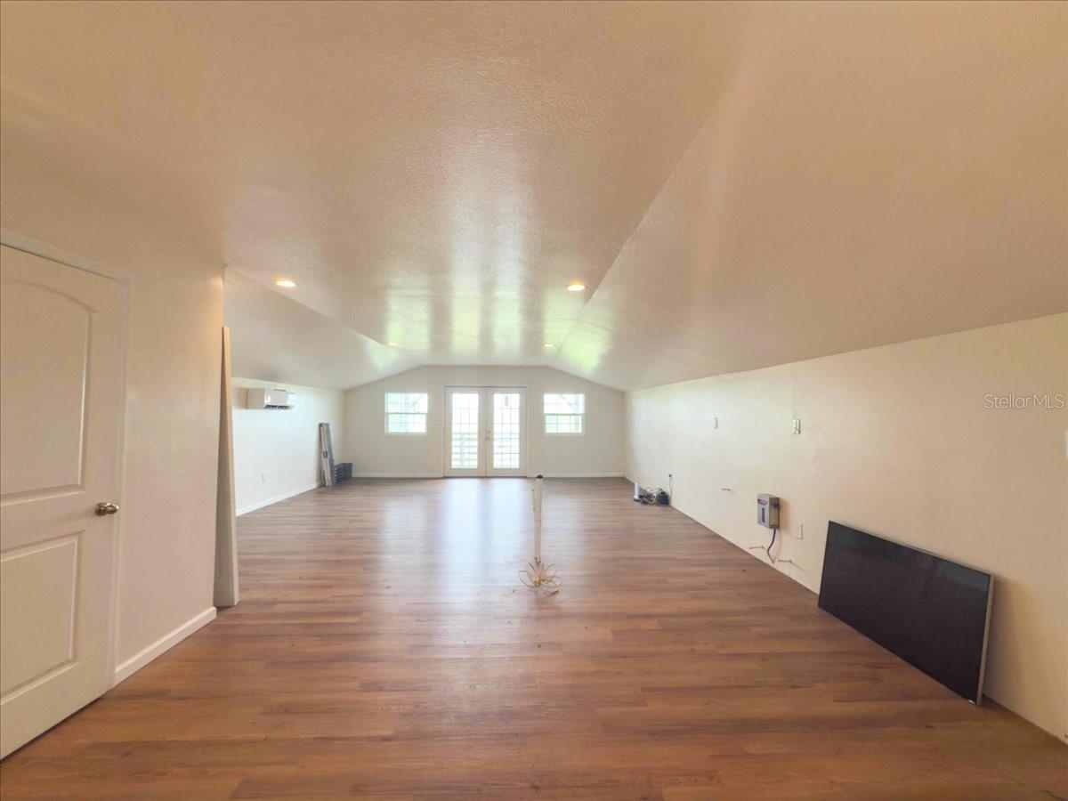 Image 72 of 99 For 2410 Wilkins Road