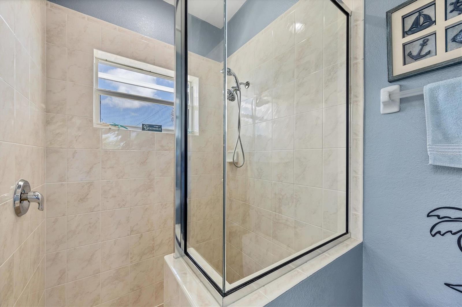 Image 48 of 87 For 15674 Applewhite Circle