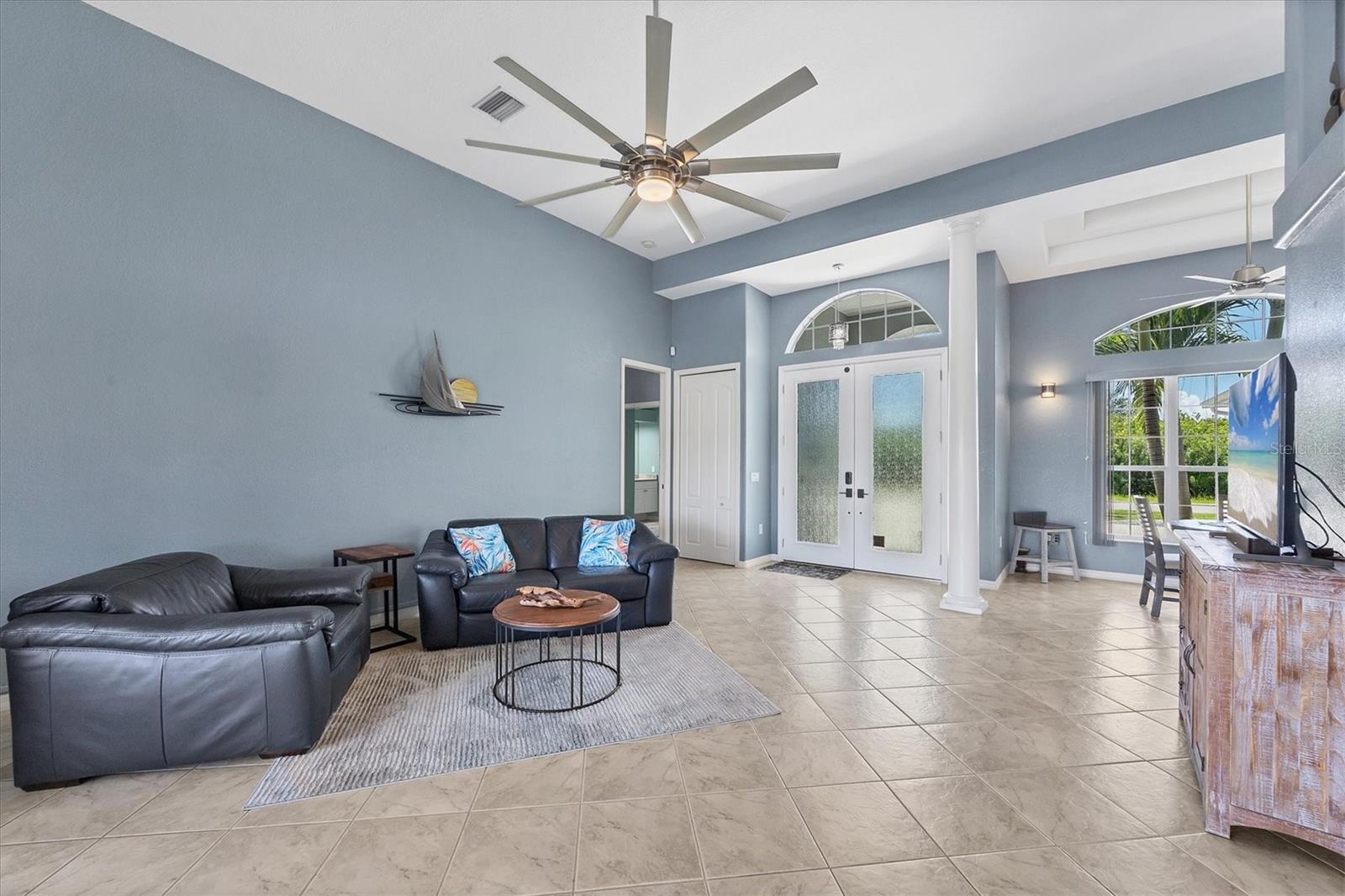 Image 9 of 87 For 15674 Applewhite Circle