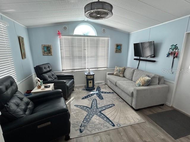 Image 4 of 15 For 218 Bayo Street