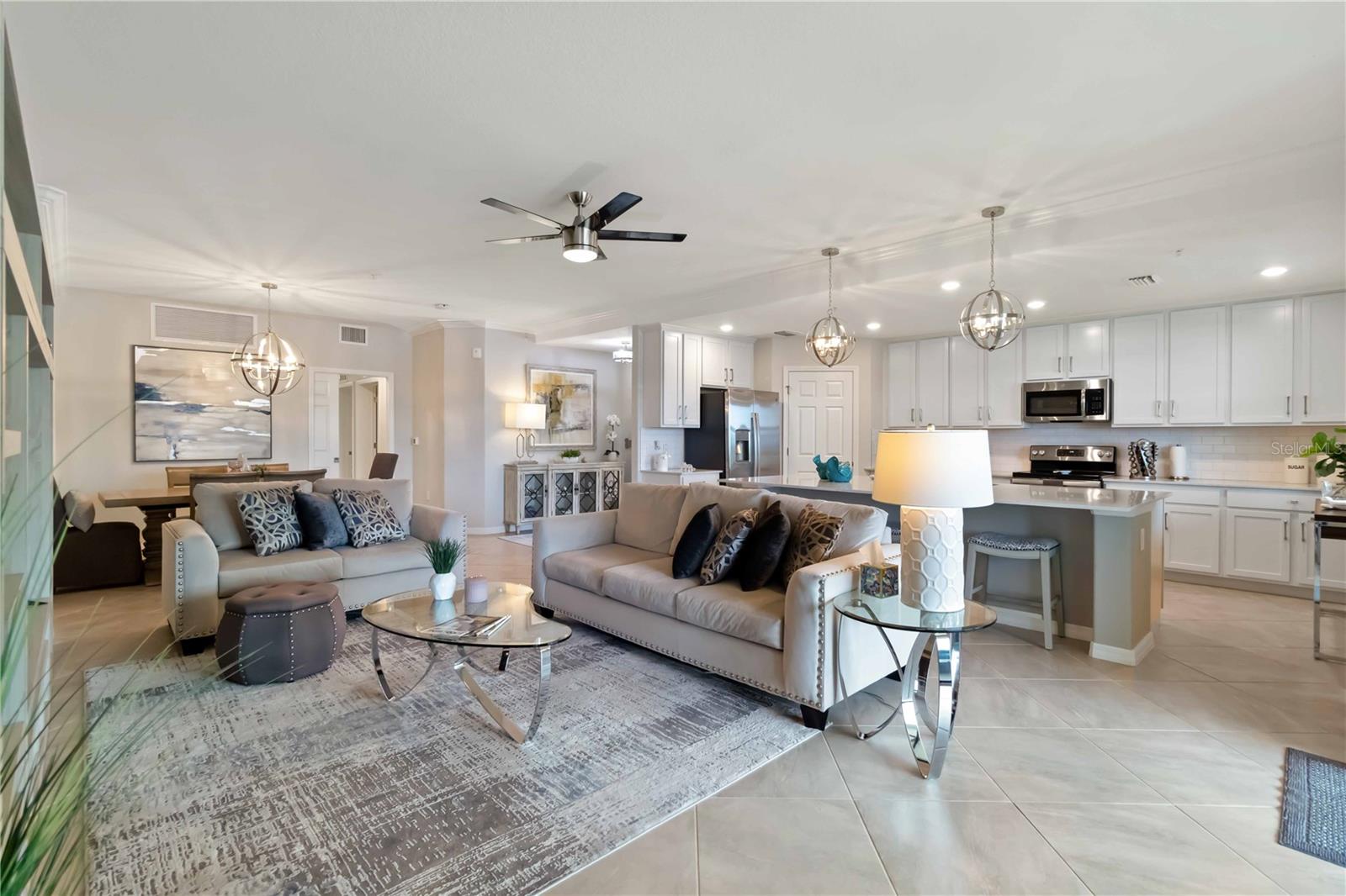 Image 10 of 96 For 10805 Tarflower Drive 101