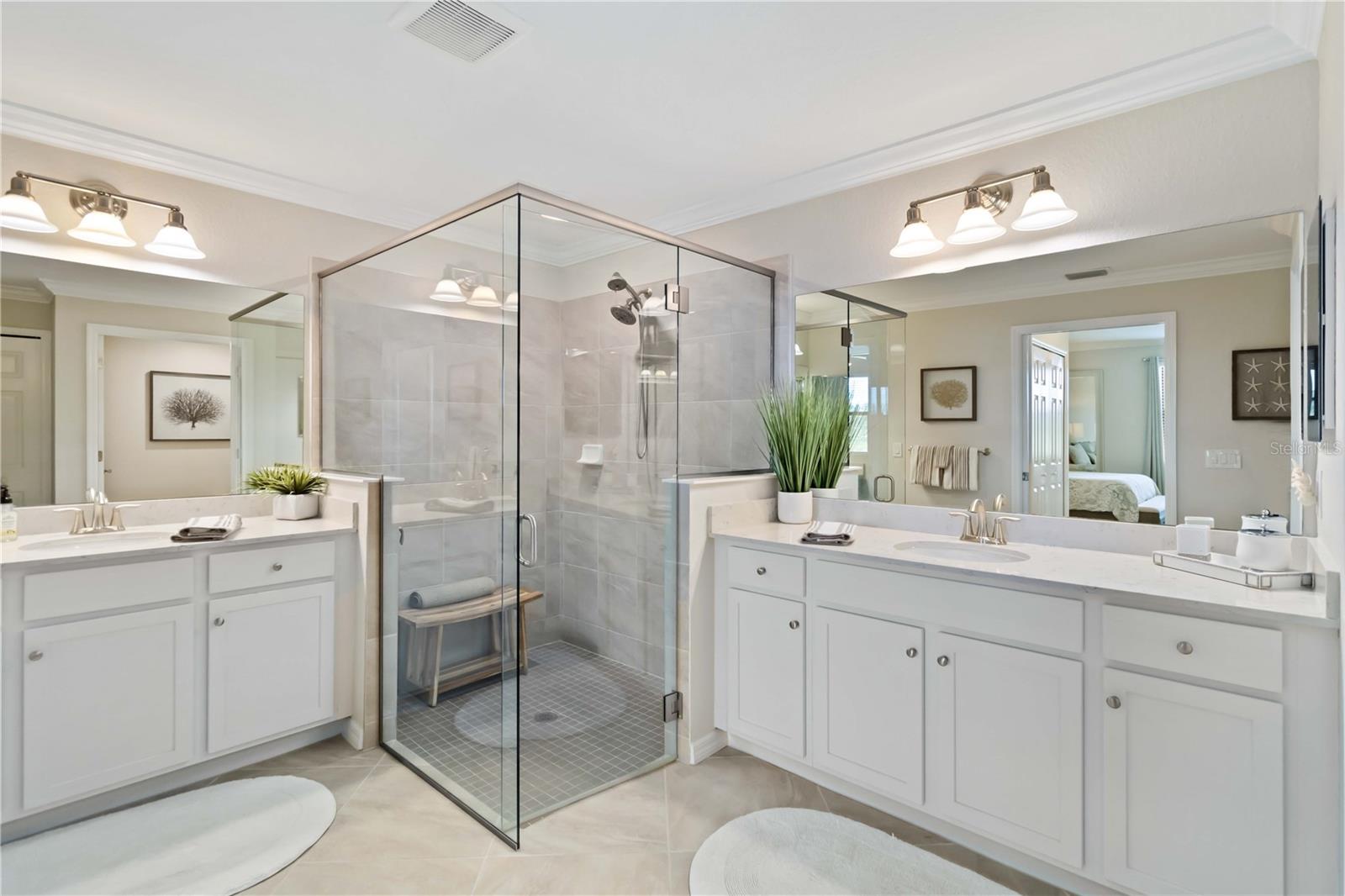 Image 28 of 96 For 10805 Tarflower Drive 101