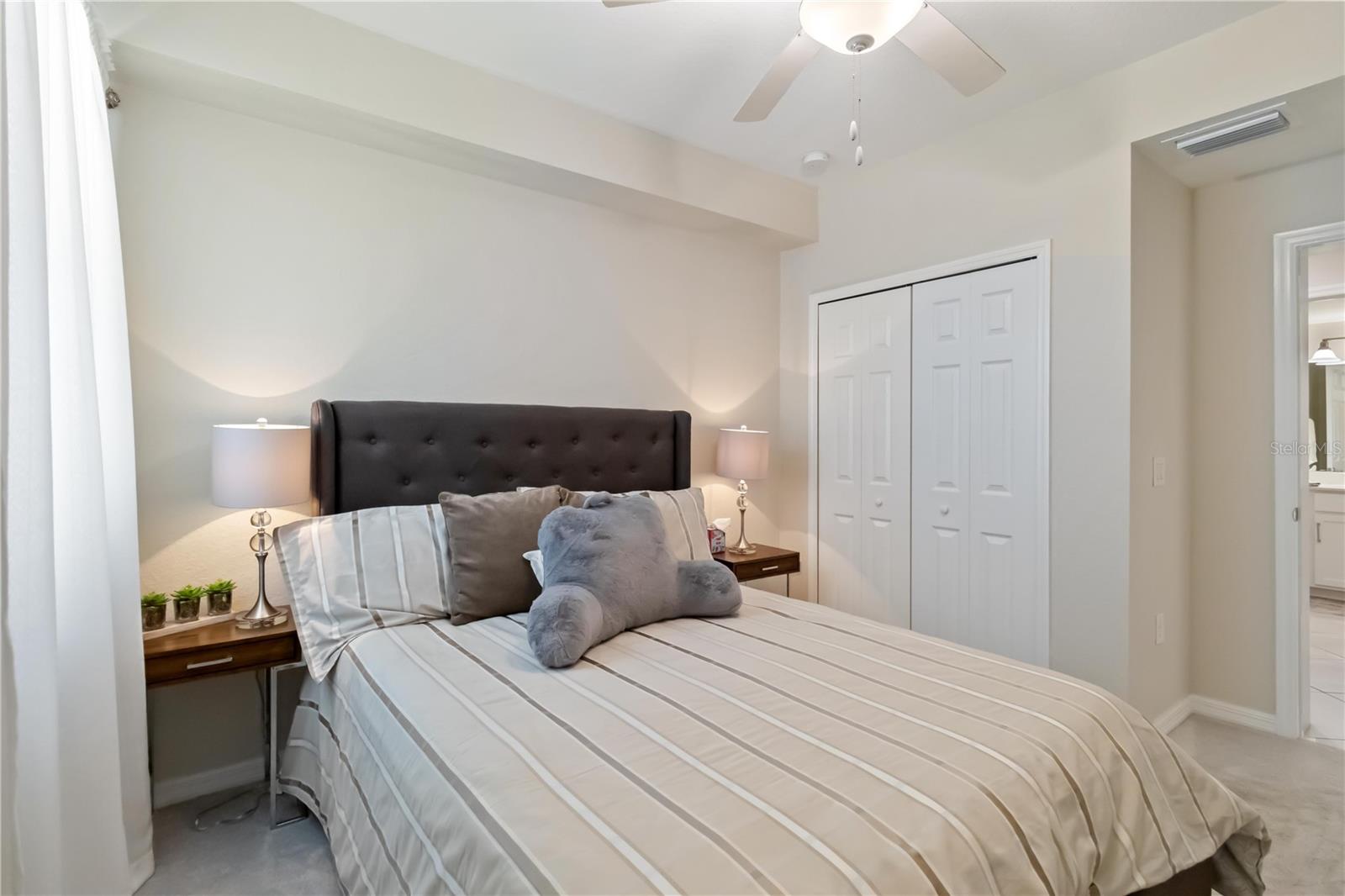 Image 31 of 96 For 10805 Tarflower Drive 101