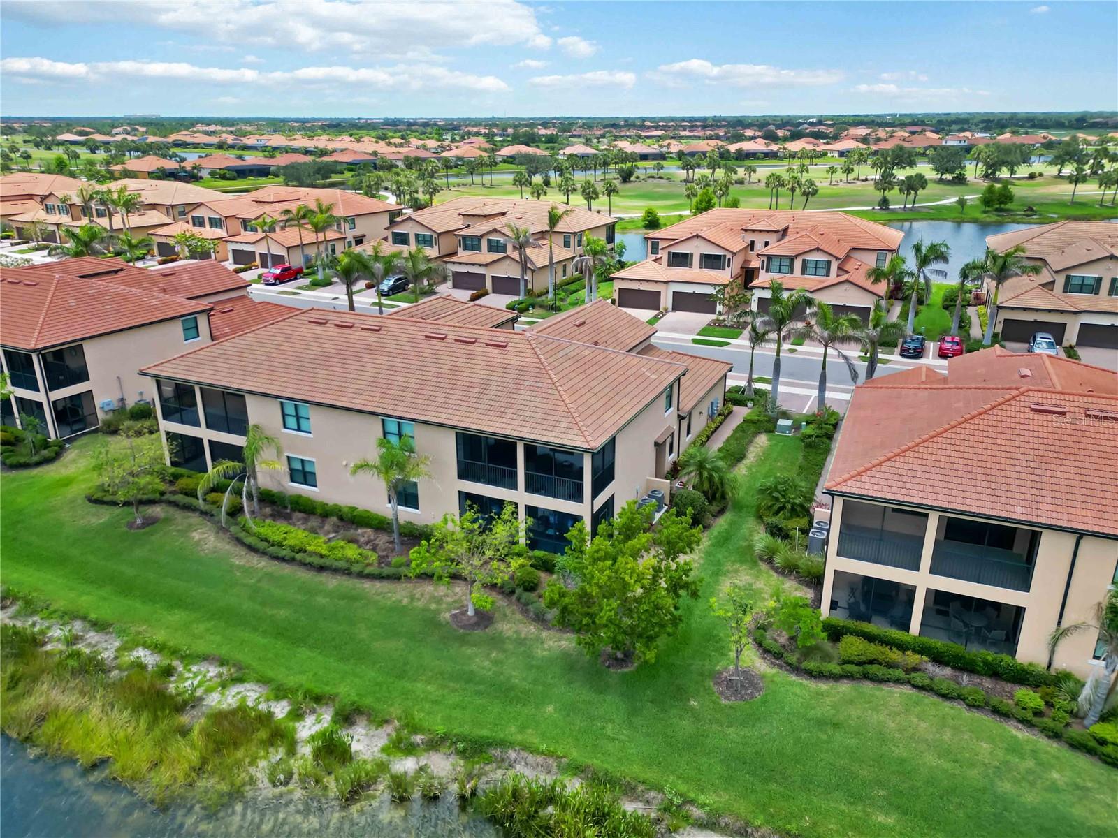 Image 60 of 96 For 10805 Tarflower Drive 101
