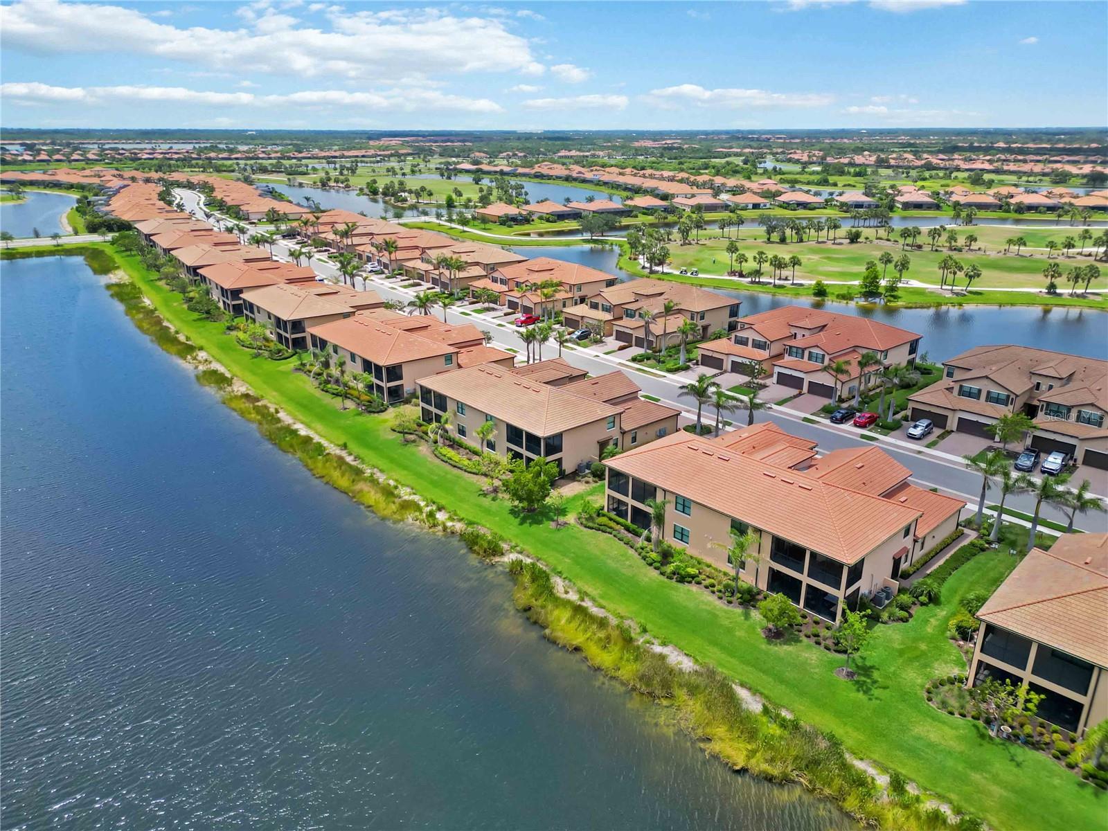 Image 63 of 96 For 10805 Tarflower Drive 101