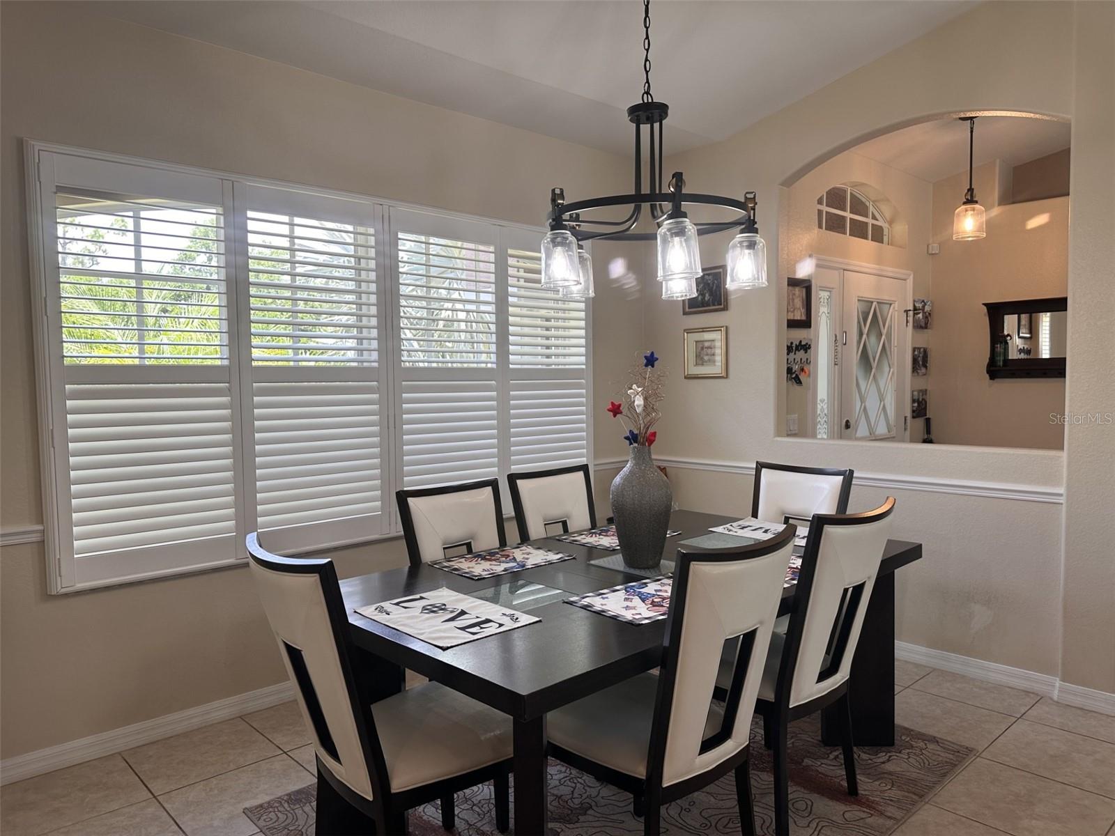 Image 5 of 19 For 11369 Reinhardt Avenue