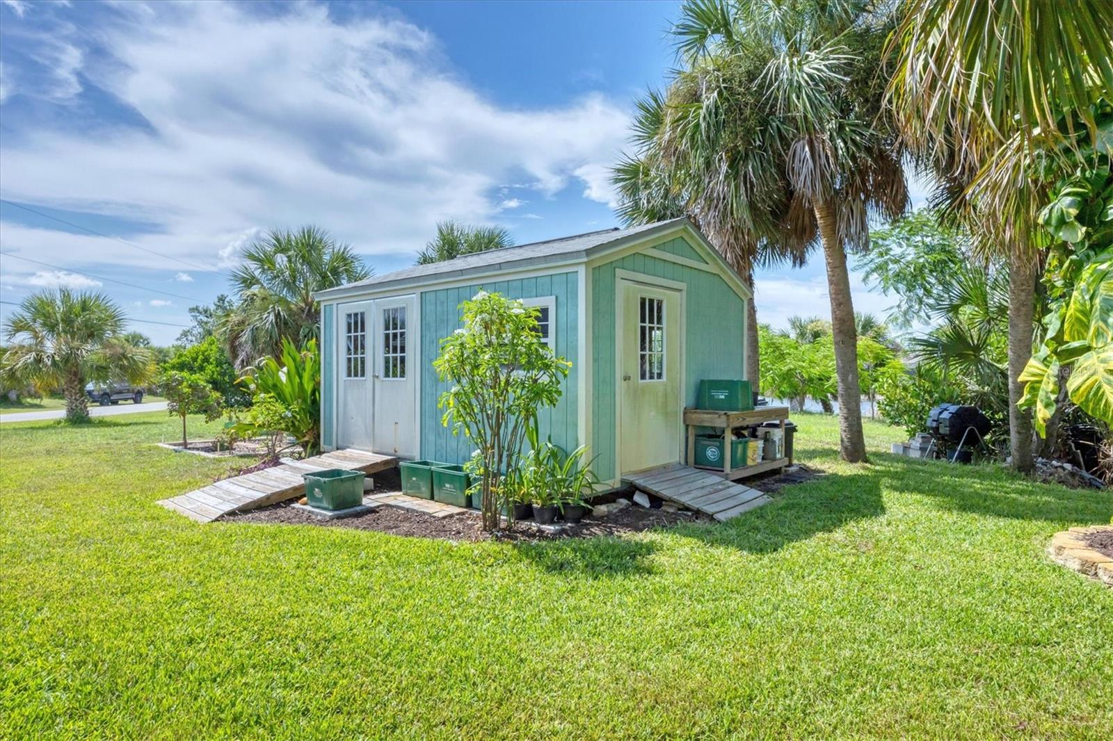 Image 44 of 72 For 9944 Winnipeg Street