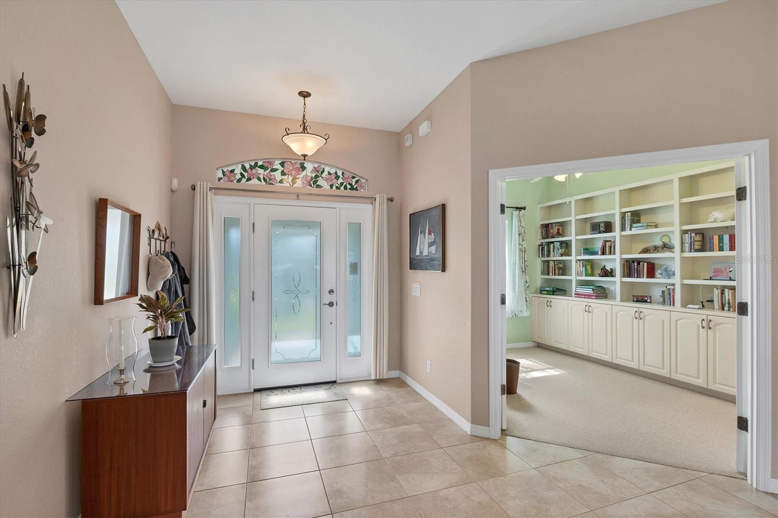 Image 6 of 72 For 9944 Winnipeg Street