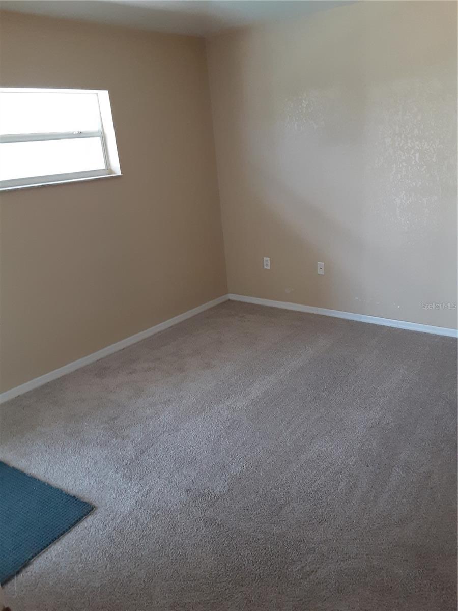 Image 11 of 16 For 126 Linda Lee Drive