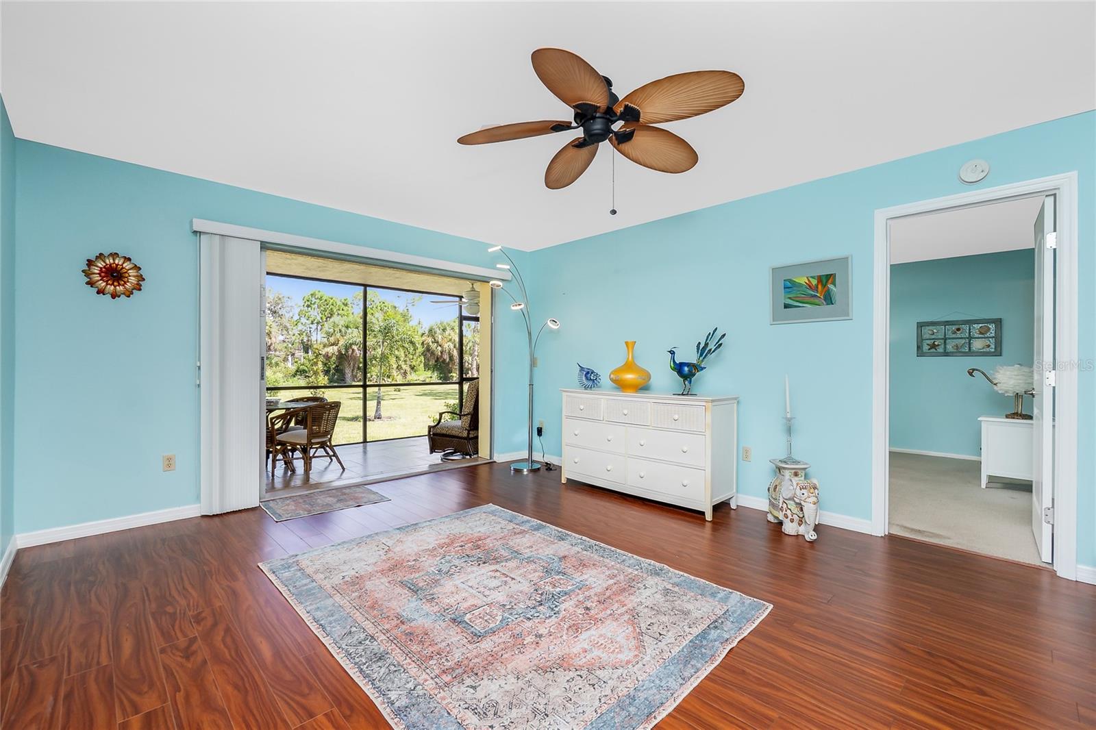Image 11 of 43 For 6800 Placida Road 1007