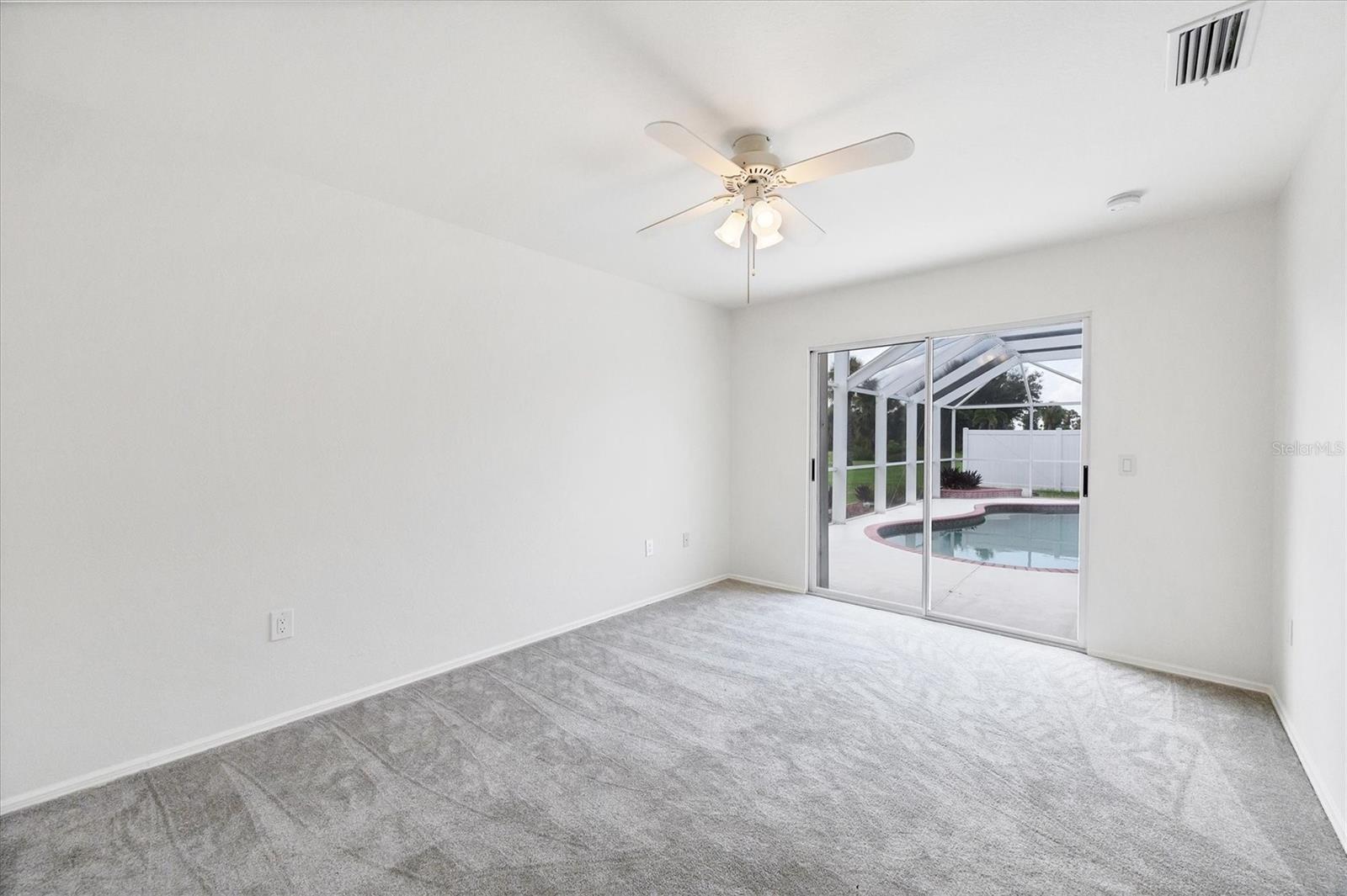 Image 19 of 44 For 63 Clubhouse Road