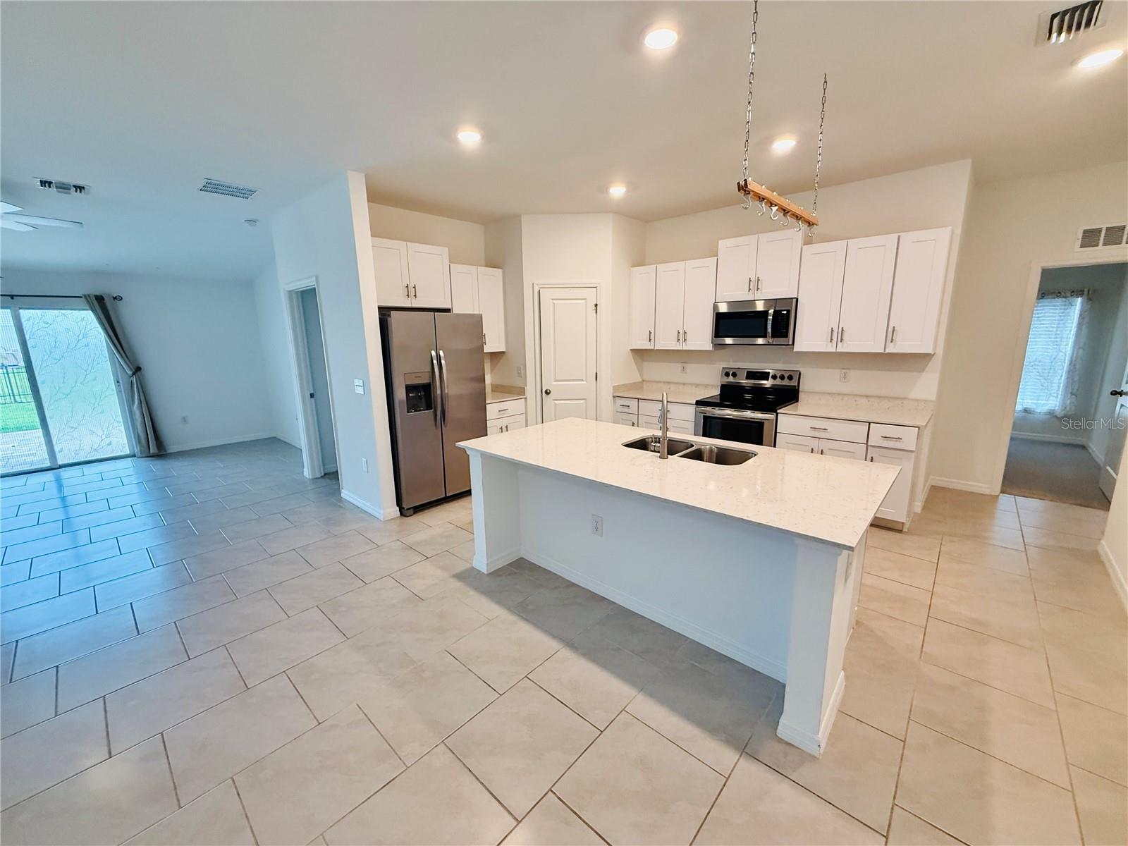 Image 11 of 24 For 4034 San Clemente Court
