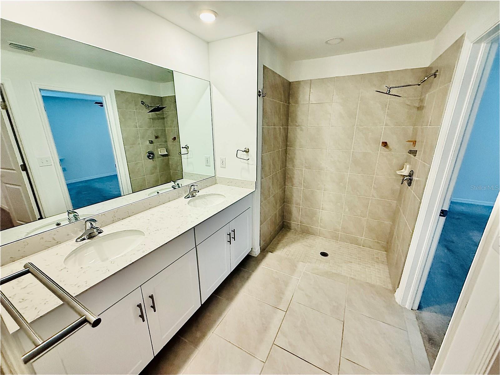 Image 18 of 24 For 4034 San Clemente Court