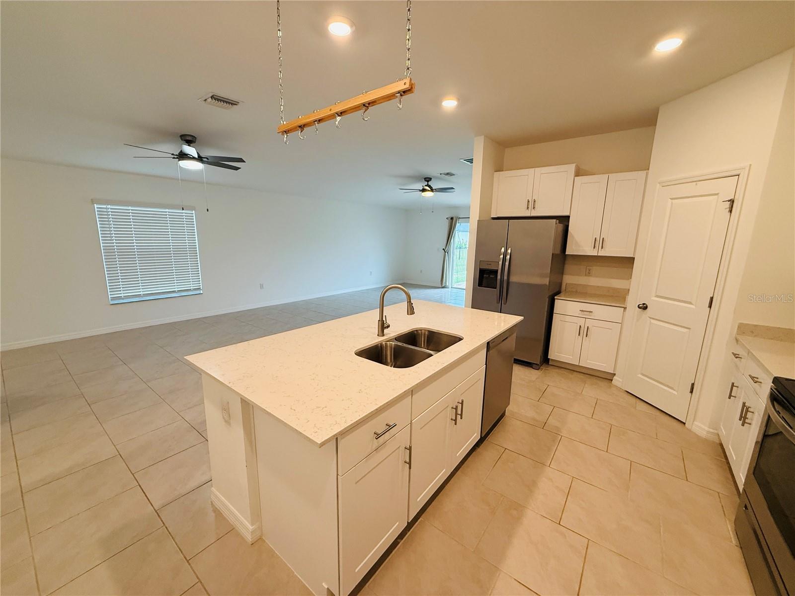 Image 9 of 24 For 4034 San Clemente Court