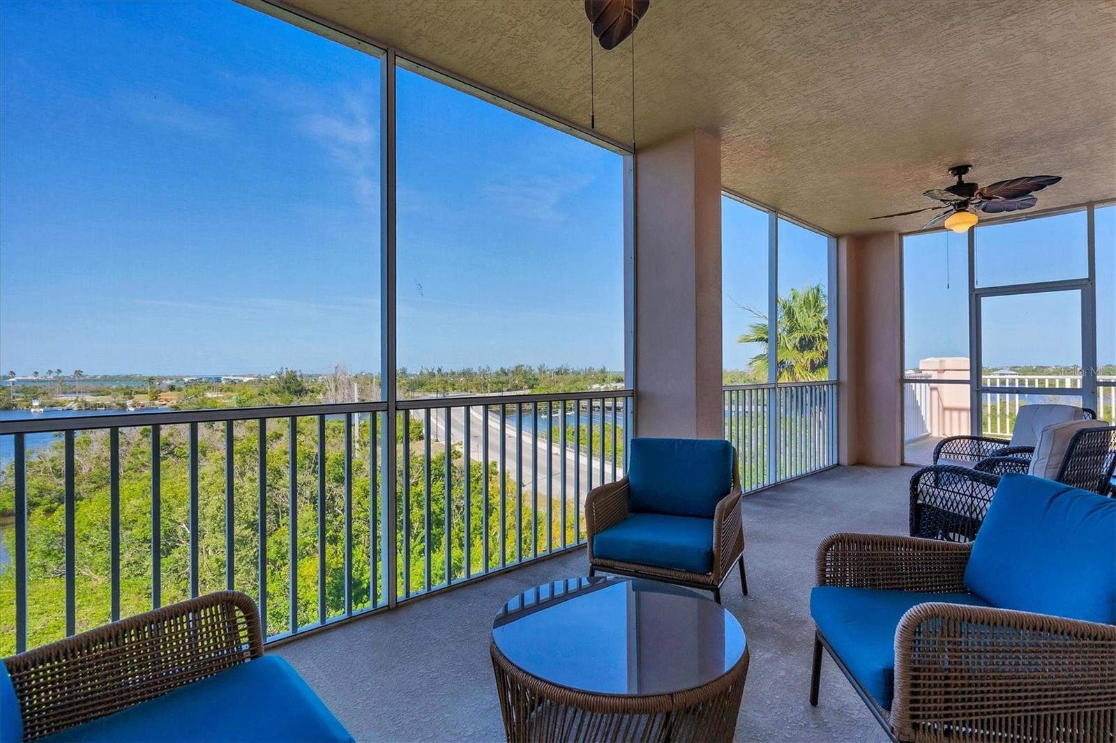 Image 15 of 18 For 13113 Gasparilla Road 503