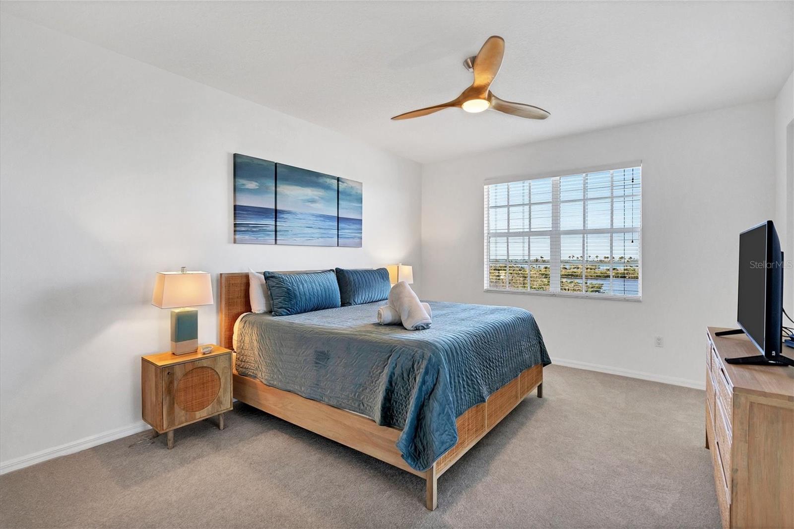 Image 7 of 18 For 13113 Gasparilla Road 503