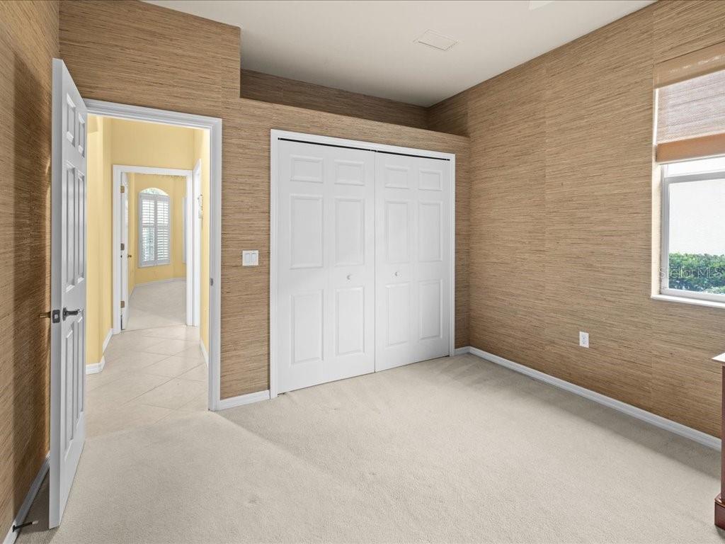 Image 11 of 61 For 3927 Whispering Oaks Drive