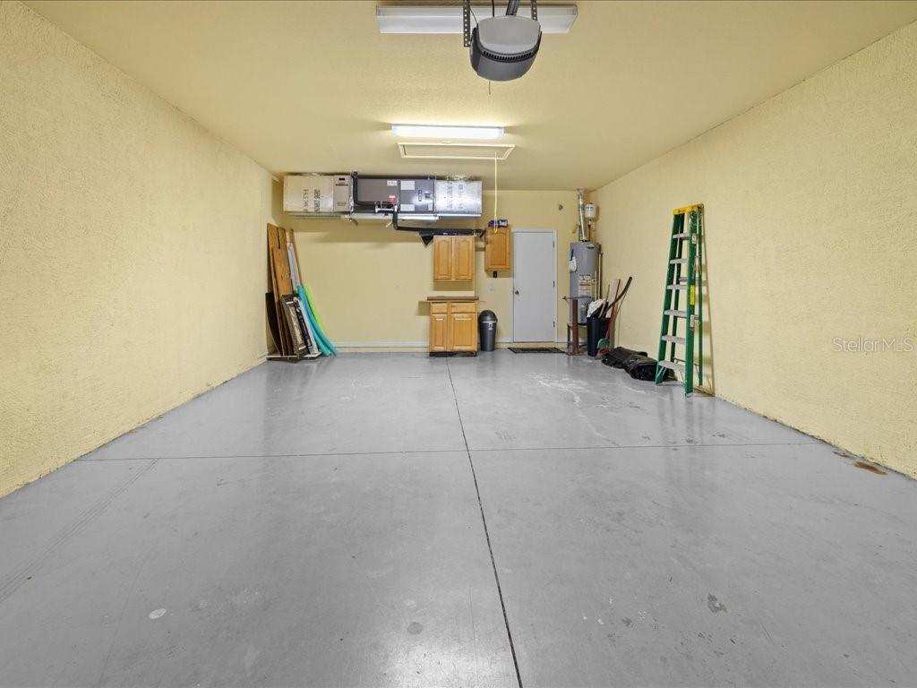 Image 45 of 61 For 3927 Whispering Oaks Drive