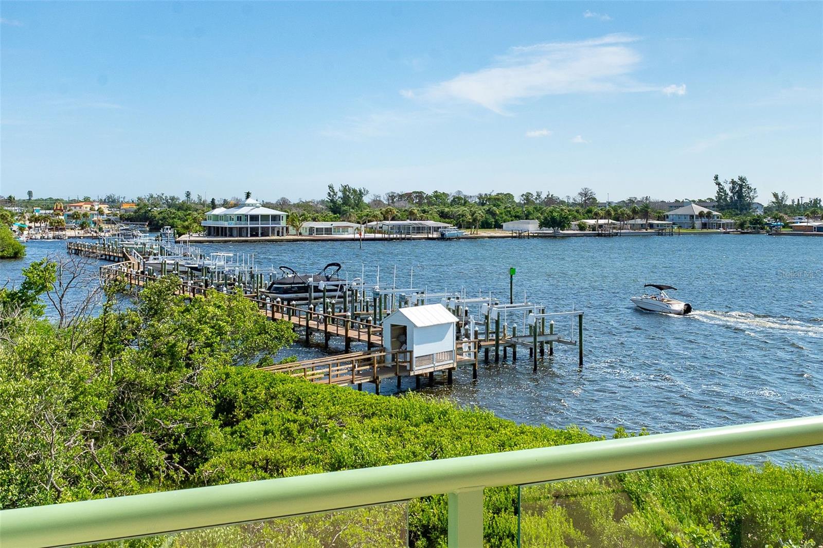 Image 44 of 49 For 1375 Beach Road 210