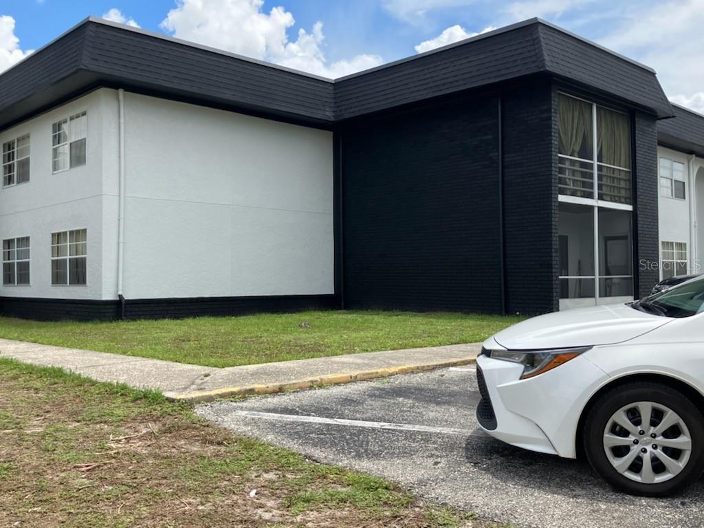 Listing Details for 22302 Vick Street 109, PUNTA GORDA, FL 33980