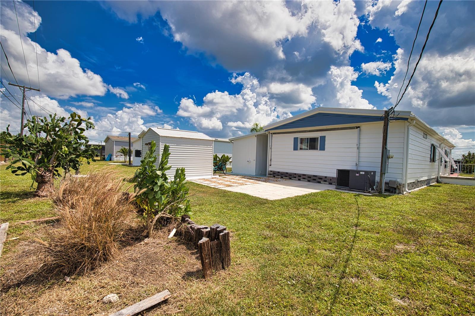 Image 39 of 44 For 1394 Ibis Drive