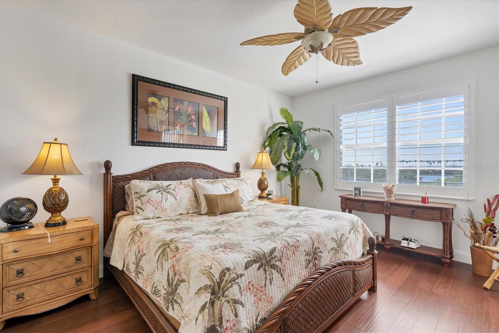 Image 9 of 14 For 13113 Gasparilla Road 305