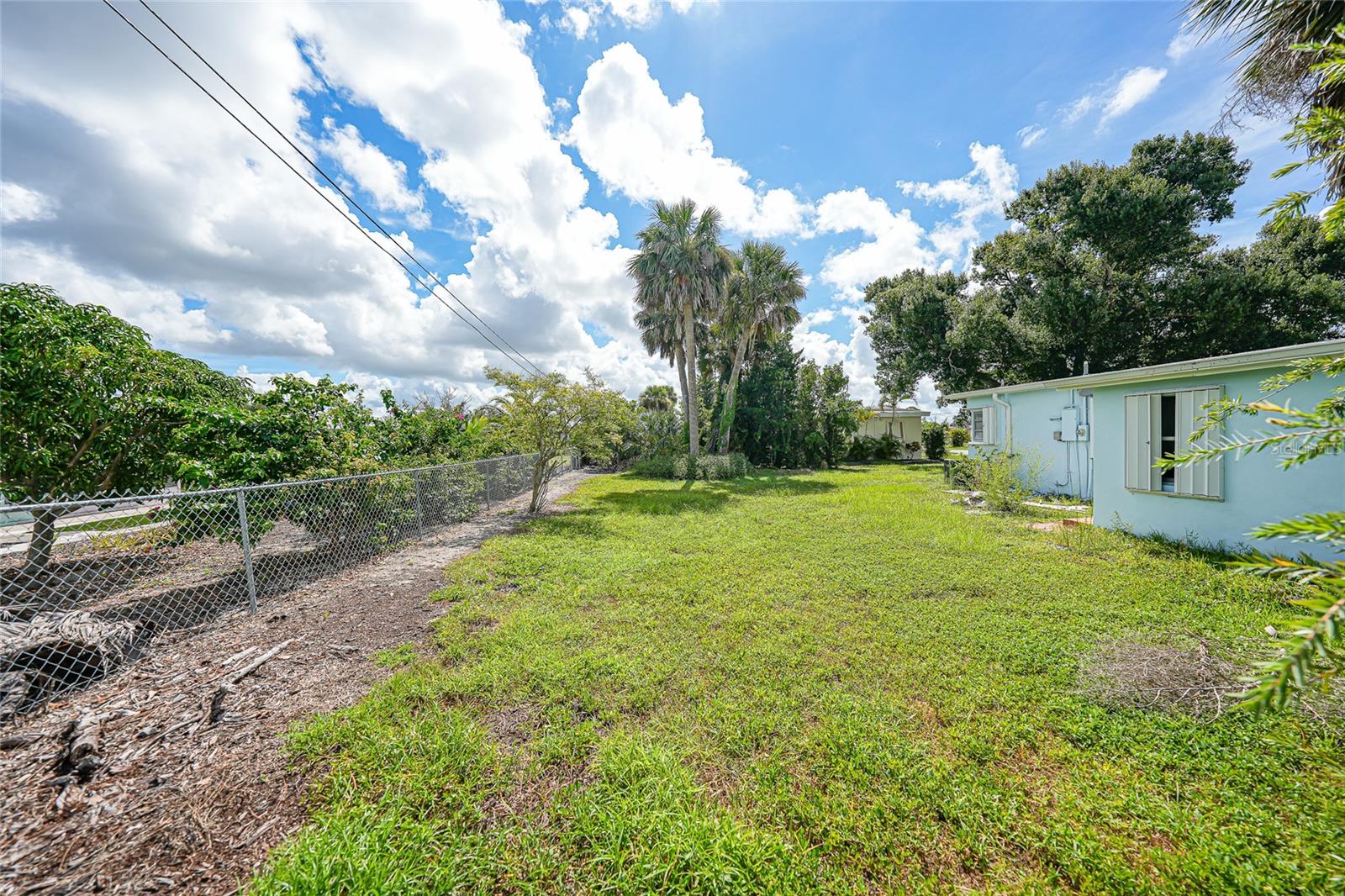 Image 24 of 27 For 2208 Anne Avenue