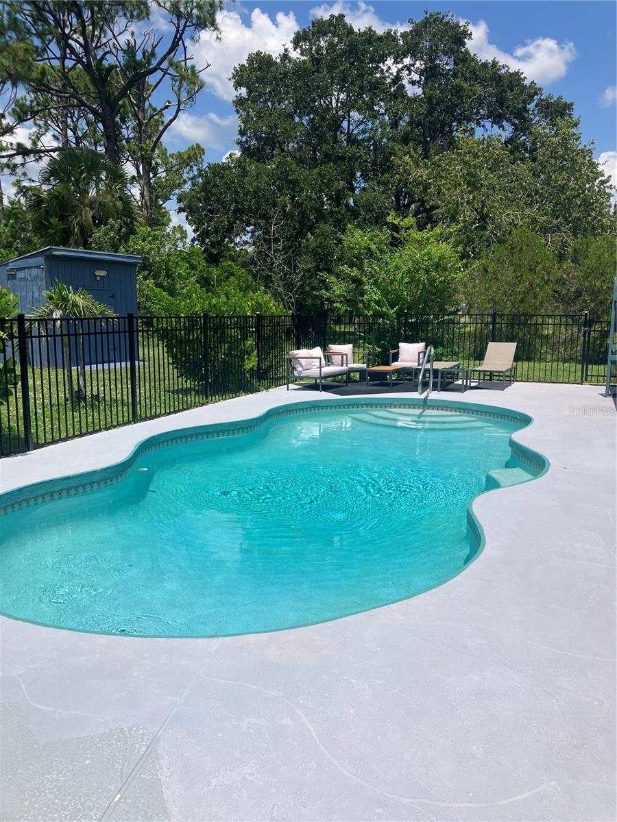 Image 11 of 13 For 6643 Stardust Avenue