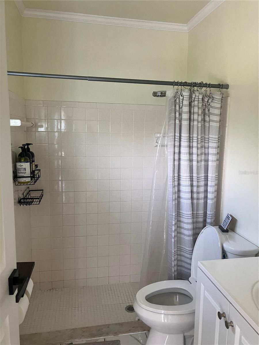 Image 8 of 13 For 6643 Stardust Avenue